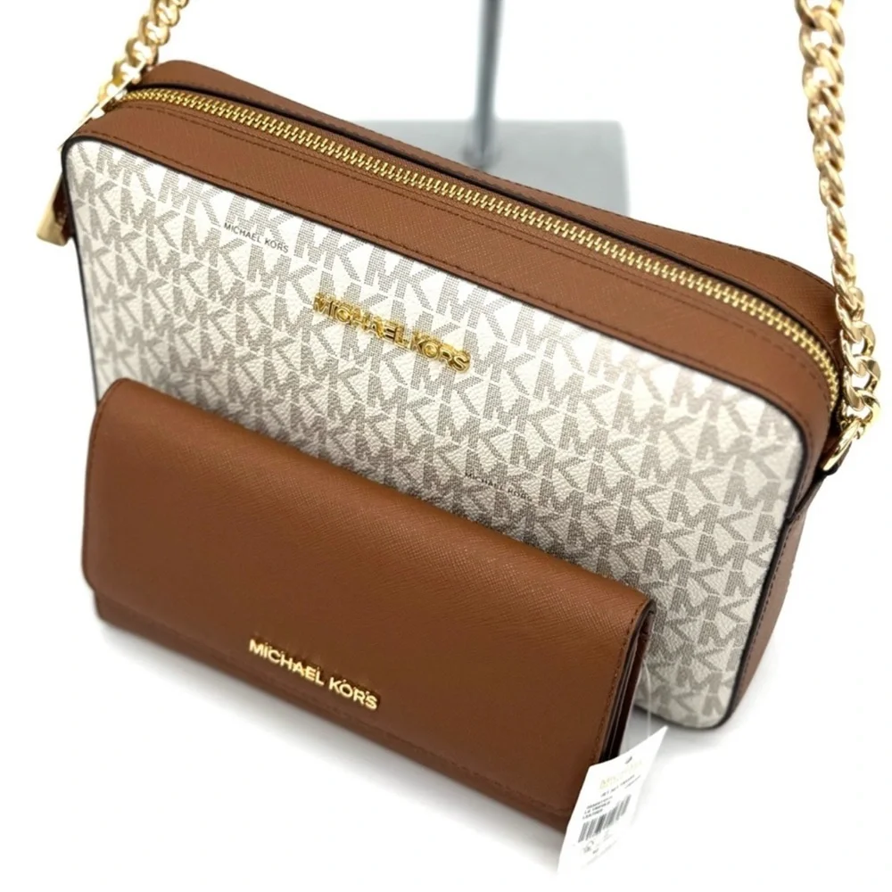 Michael Kors Large EW Crossbody Bag & Large Trifold Wallet Vanilla/Brown Set - Picture 8 of 11